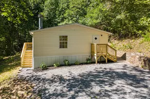 81 Spring Mountain Rd, Fairview, NC 28730 - Photo 2
