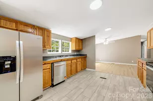 81 Spring Mountain Rd, Fairview, NC 28730 - Photo 10