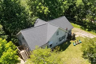 193 Duckworth Ave, Brevard, NC 28712 - Photo 2