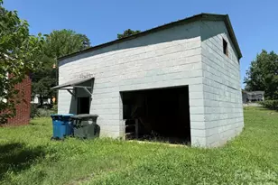 1710 Stokes Ferry Rd, Salisbury, NC 28144 - Photo 14