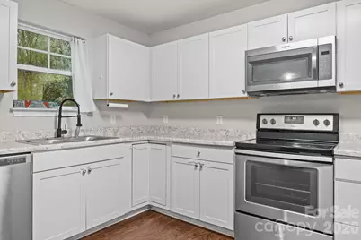 865 Winterside Lane, Winston Salem, NC 27107 - Photo 12