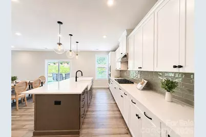 5132 Glenwalk Drive, Charlotte, NC 28269 - Photo 12