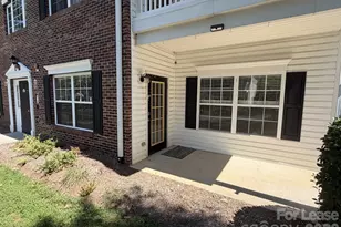 21231 Hickory St, Cornelius, NC 28031 - Photo 2