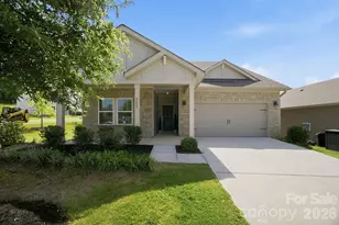 4405 Duplin Dr, Charlotte, NC 28214 - Photo 1