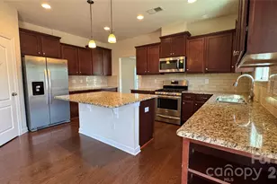 2082 Feldspar Dr, Kannapolis, NC 28036 - Photo 2