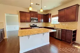 2082 Feldspar Dr, Kannapolis, NC 28036 - Photo 4