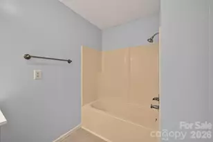 2923 Dogwood Dr, Claremont, NC 28610 - Photo 24