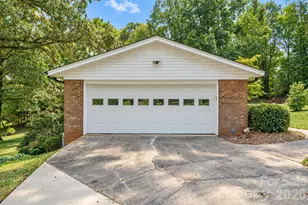 116 White Dogwood Ln, Statesville, NC 28625 - Photo 4