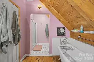 270 Upper Herron Cove Rd, Weaverville, NC 28787 - Photo 20