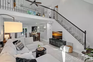 8331 Trail View Dr, Charlotte, NC 28226 - Photo 2