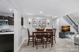8331 Trail View Dr, Charlotte, NC 28226 - Photo 10