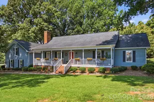 9319 Old Gold Mine Ct, Mint Hill, NC 28227 - Photo 2