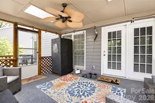 3837 Beauvista Dr, Charlotte, NC 28269 - Photo 30