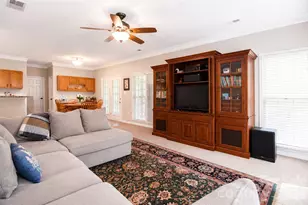 3837 Beauvista Dr, Charlotte, NC 28269 - Photo 8