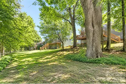3837 Beauvista Drive, Charlotte, NC 28269 - Photo 34