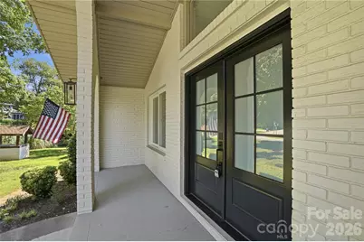 332 Shoreline Loop, Mooresville, NC 28117 - Photo 2