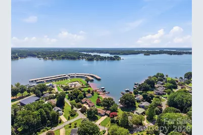 332 Shoreline Loop, Mooresville, NC 28117 - Photo 6