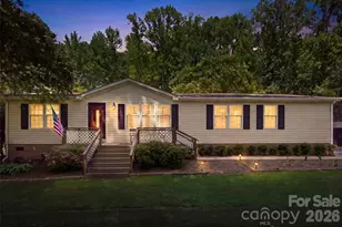 185 Payne St, Mount Holly, NC 28120 - Photo 1