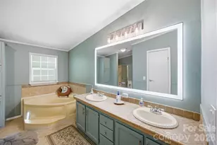 185 Payne St, Mount Holly, NC 28120 - Photo 12