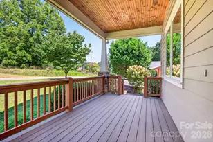 243 Cragmont Rd, Black Mountain, NC 28711 - Photo 6