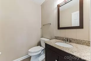 2801 Valencia Terrace, Charlotte, NC 28211 - Photo 18
