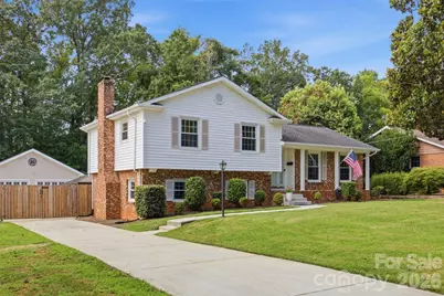 1724 Delchester Drive, Charlotte, NC 28210 - Photo 2