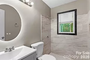 2516 Remington St, Charlotte, NC 28216 - Photo 4