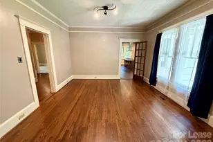 123 S Sycamore St, Mooresville, NC 28115 - Photo 8