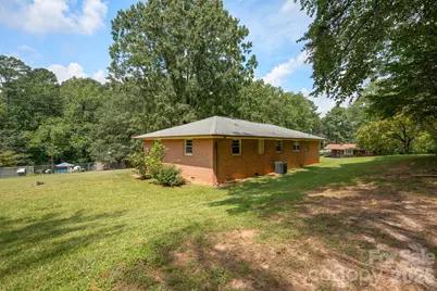 901 S 10th Street, Bessemer City, NC 28016 - Photo 28