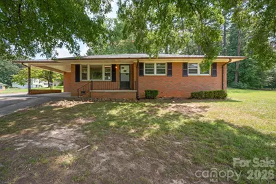 901 S 10th Street, Bessemer City, NC 28016 - Photo 1