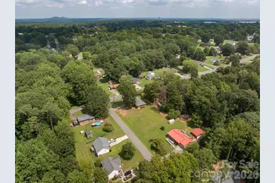 901 S 10th Street, Bessemer City, NC 28016 - Photo 32