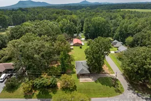 901 S 10th St, Bessemer City, NC 28016 - Photo 30