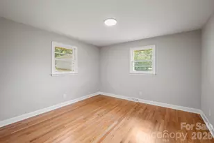901 S 10th St, Bessemer City, NC 28016 - Photo 14