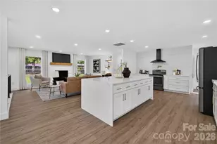 153 Woodlynn Dr, Charlotte, NC 28214 - Photo 8