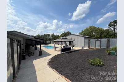 7562 Long Island Road, Catawba, NC 28609 - Photo 4