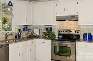 6609 Morganford Rd, Charlotte, NC 28211 - Photo 8