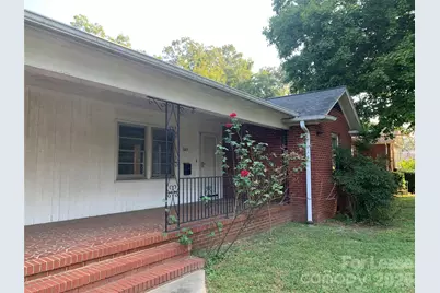 1049 E Main Street, Albemarle, NC 28001 - Photo 2