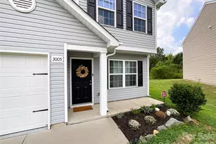 3005 Chatuge Ct, Charlotte, NC 28214 - Photo 2