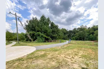 3005 Chatuge Court, Charlotte, NC 28214 - Photo 32