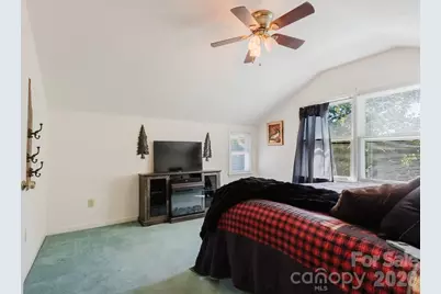 1380 Highway 19A Highway, Whittier, NC 28789 - Photo 36