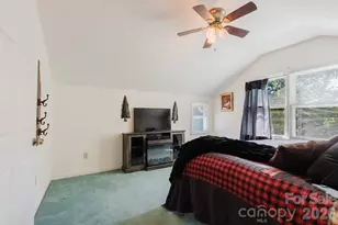 1380 Hwy 19A Hwy, Whittier, NC 28789 - Photo 36