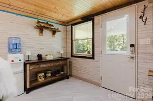 1380 Hwy 19A Hwy, Whittier, NC 28789 - Photo 16
