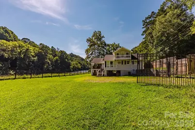 1380 Highway 19A Highway, Whittier, NC 28789 - Photo 42