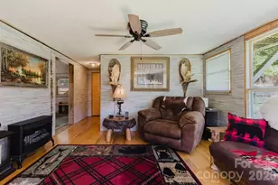 1380 Hwy 19A Hwy, Whittier, NC 28789 - Photo 20