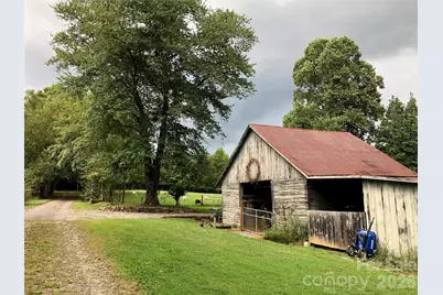 2595 Henderson Mill Road, Morganton, NC 28655 - Photo 4