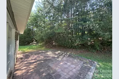 1601 Elk Creek Court, Charlotte, NC 28214 - Photo 18