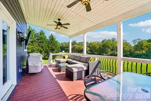 19 Glen Coe Dr, Fletcher, NC 28732 - Photo 22