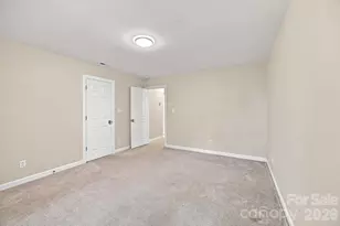 5111 Downing Creek Dr, Charlotte, NC 28269 - Photo 28
