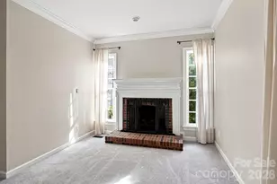 5111 Downing Creek Dr, Charlotte, NC 28269 - Photo 6
