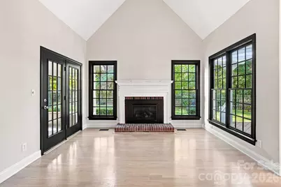 5111 Downing Creek Drive, Charlotte, NC 28269 - Photo 12